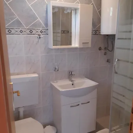 Marija 고르니 카린